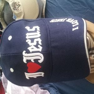 "I Love Jesus " designer Hat $28.1Sz + free hat*
